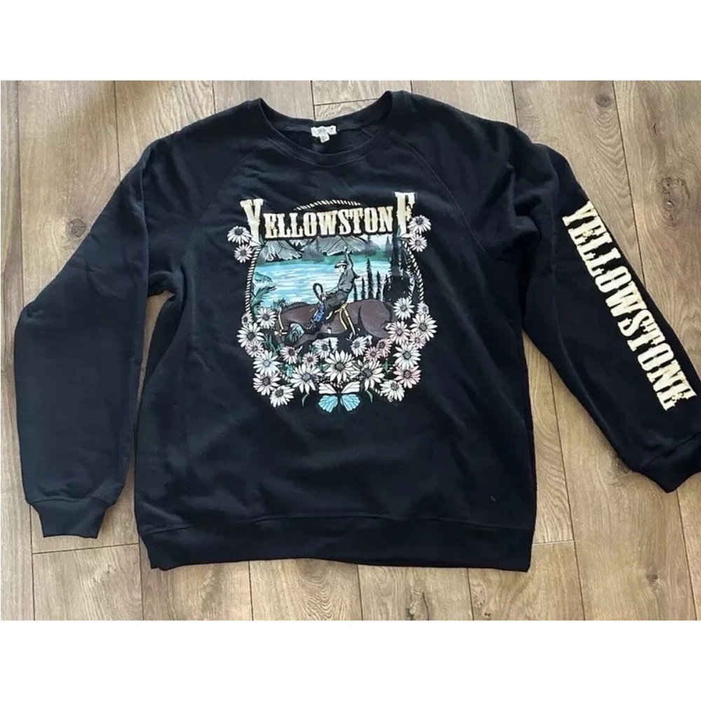 Yellowstone Black Graphic Crewneck Sweatshirt women 2XL - Picture 10 of 10